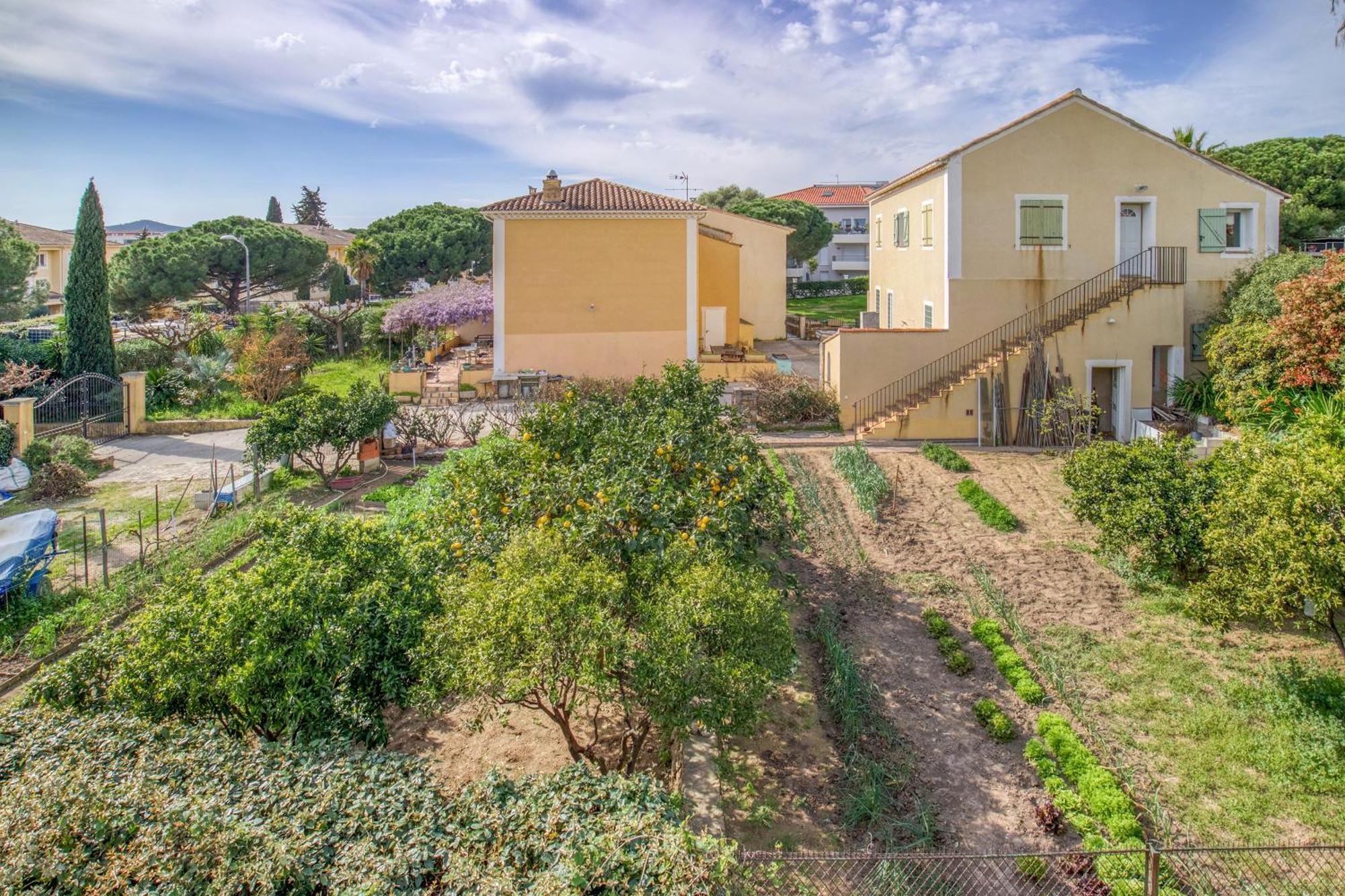 לה לבאנדו Nouvelle Ere - Appt A Moins D'Un Km De La Plage מראה חיצוני תמונה